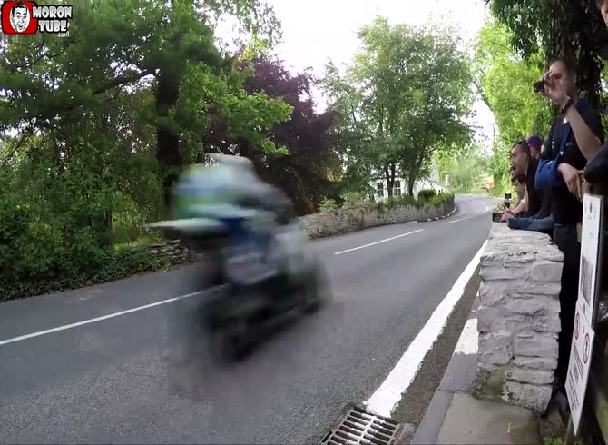 Video :I will always be in awe of motorcycle racing on the Isle of Man!